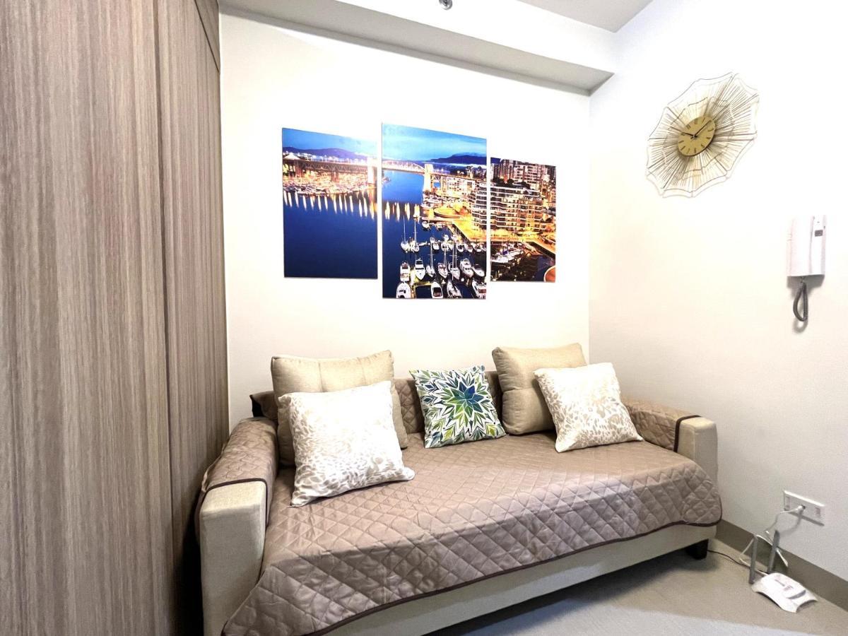 Shore Residences Moa Dynastel Staycation Pasay Exterior photo